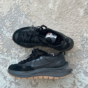 Nike X Sacai Vaporwaffle Black and Gum size 7m